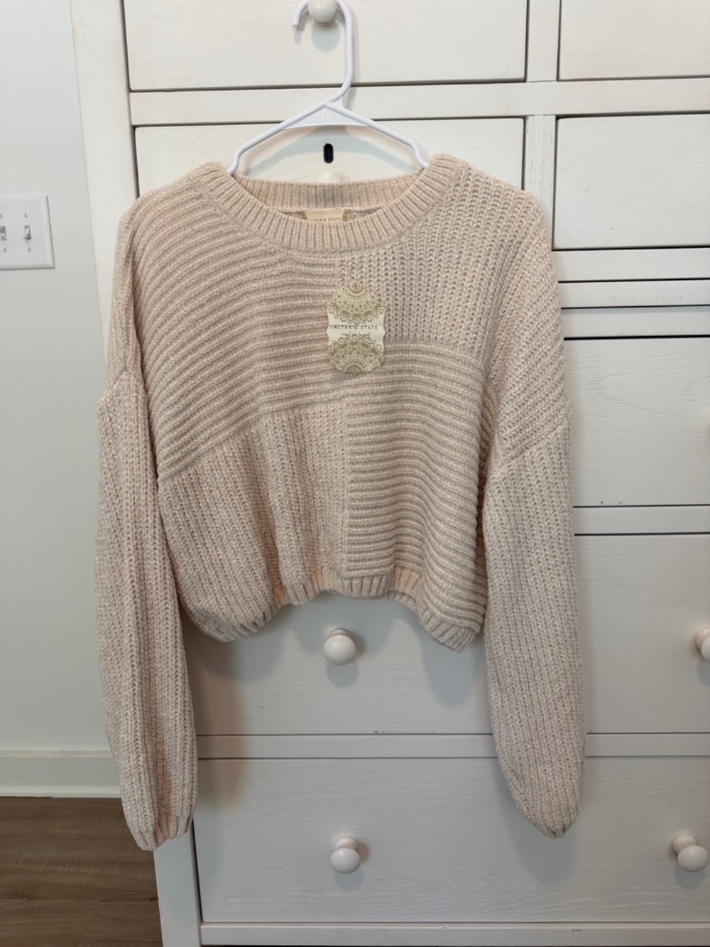 NWT Altar’d State Cozy Neutral Cropped Knit Sweater - Cream